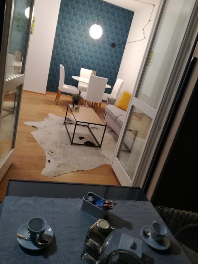 Suite 51 Appartamento Con Terrazzo A 50 Mt Dal Lago - Private Parking (Adults Only) Arona Eksteriør billede