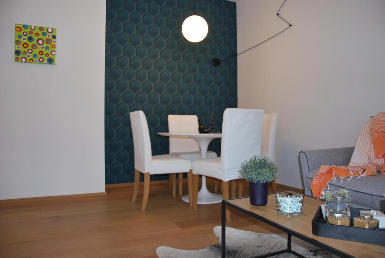 Suite 51 Appartamento Con Terrazzo A 50 Mt Dal Lago - Private Parking (Adults Only) Arona Eksteriør billede