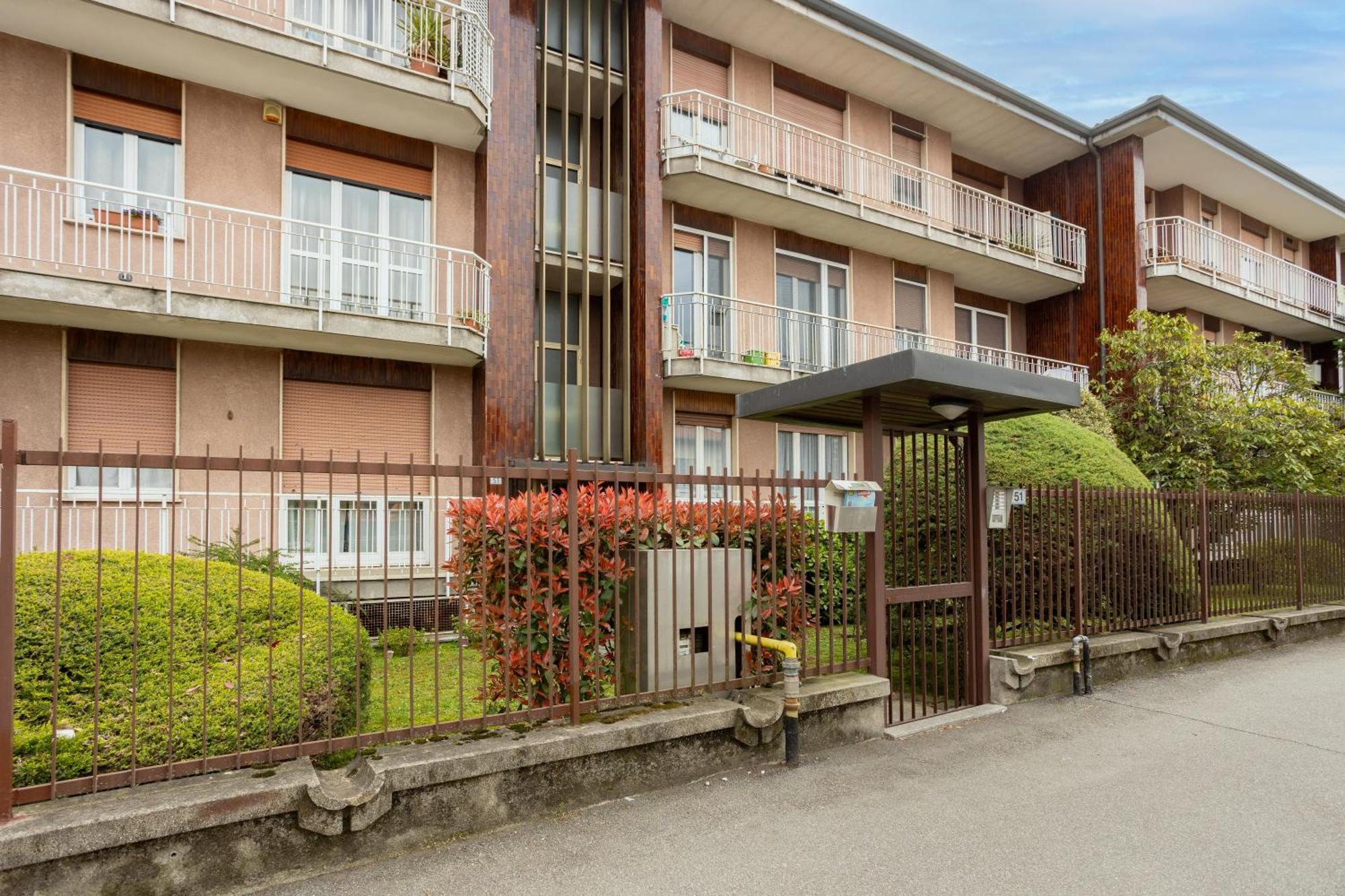 Suite 51 Appartamento Con Terrazzo A 50 Mt Dal Lago - Private Parking (Adults Only) Arona Eksteriør billede