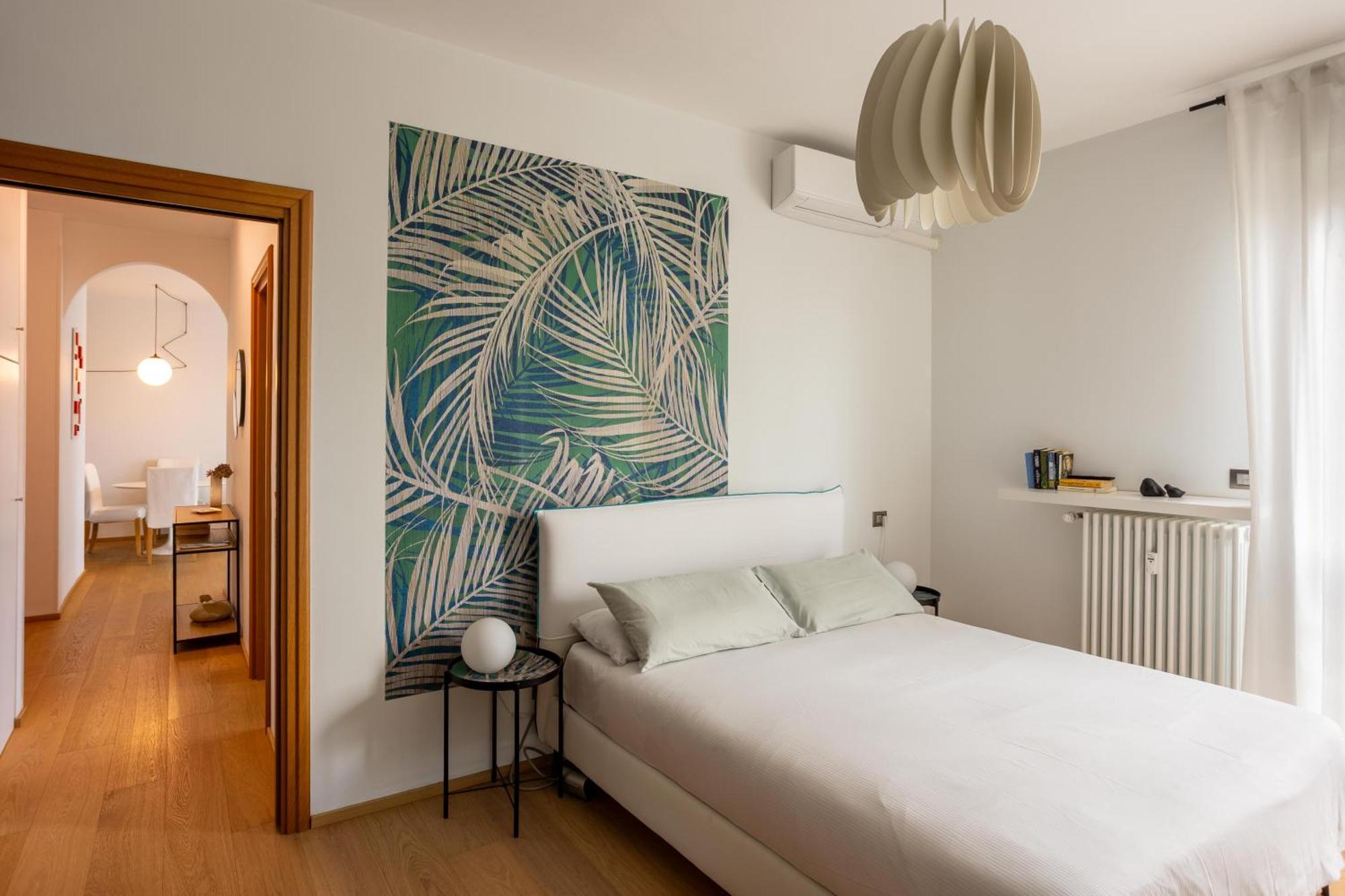 Suite 51 Appartamento Con Terrazzo A 50 Mt Dal Lago - Private Parking (Adults Only) Arona Eksteriør billede